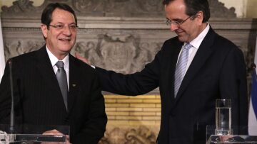 Τηλεφωνική συνομιλία Αναστασιάδη - Σαμαρά ενόψει της Συνόδου του ΝΑΤΟ