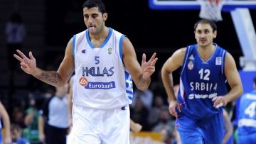 Κάτι... παθαίνει ο Μπουρούσης με τη Σερβία! 