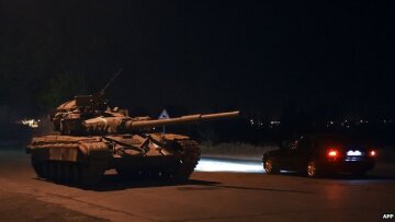 Ουκρανία: Eκρήξεις τη νύχτα στη Μαριούπολη παρά την κατάπαυση πυρός 