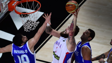 Η Σερβία έκλεισε το δρόμο της Εθνικής για τους «οκτώ» του Μουντομπάσκετ