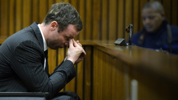 Δικαστής: Αθώος ο Πιστόριους για φόνο εκ προμελέτης και β' βαθμού