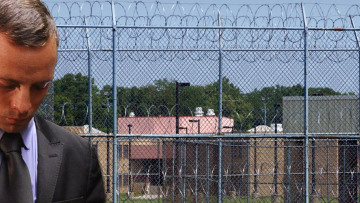 Τους βαρυποινίτες της φυλακής «C-Max» φοβάται τώρα ο Πιστόριους