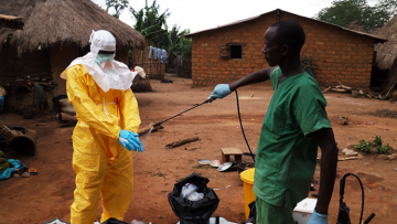 ΠΟΥ: Δεν υπάρχουν ενδείξεις ότι μειώνεται ο ρυθμός εξάπλωσης του Έμπολα στην Αφρική
