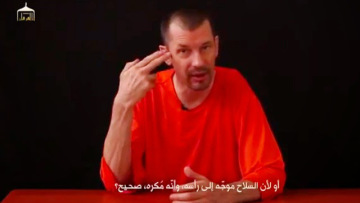 Ποιος είναι ο Βρετανός δημοσιογράφος που κρατούν οι τζιχαντιστές