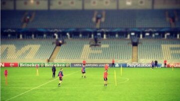 Βίντεο: Ερυθρόλευκη προπόνηση στο γήπεδο της Μάλμε