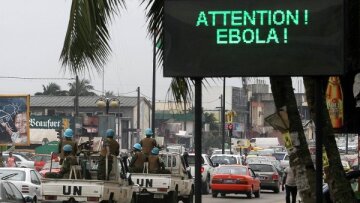 Σε καραντίνα λόγω Έμπολα Γιαπωνέζα τουρίστρια στην Ινδία