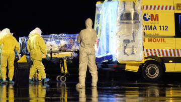 Οι ειδικοί προειδοποιούν ότι ο Εμπολα θα μεταλλαχθεί