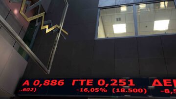 Κυβέρνηση και ΣΥΡΙΖΑ ερίζουν τώρα και για την συντριβή του χρηματιστηρίου