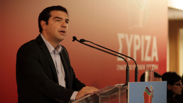 Ίδια γραμμή ο Τσίπρας: Θα καταργήσουμε τους νόμους του Μνημονίου και τη δανειακή σύμβαση 