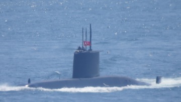 Τουρκικό υποβρύχιο στην κυπριακή ΑΟΖ μαζί με το Barbaros