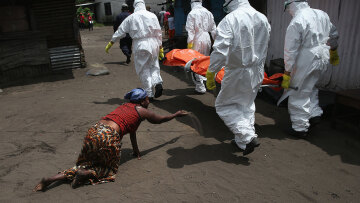 Ακόμη και με το φτάρνισμα μεταδίδεται ο Έμπολα, προειδοποιούν επιστήμονες