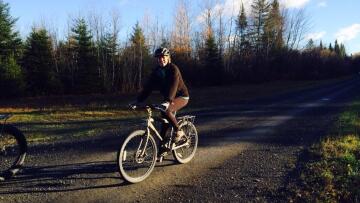 Εμπολα: Αμερικανίδα νοσοκόμα «δραπέτευσε» από την καραντίνα με... ποδήλατο