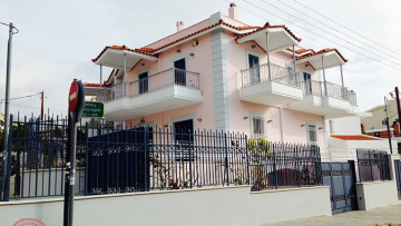 Διαμέρισμα στη Βούλα έκρυβε 230 κιλά κοκαϊνης