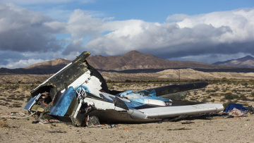 Τα λεφτά τους πίσω ζητάνε 24 πελάτες της Virgin Galactic