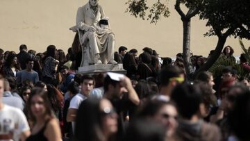 Υπερπληθυσμός στα πανεπιστήμια μετά τις μετεγγραφές