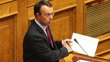 Χρ. Σταϊκούρας: «Γενναιόδωρη η ρύθμιση των 100 δόσεων»