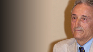 Μίζες στα εξοπλιστικά: Ελεύθερος με περιοριστικούς όρους ο Κάντας 