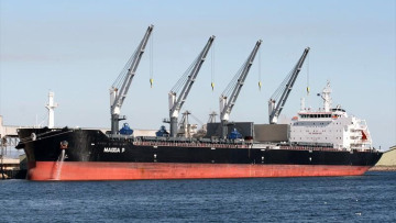 Στον Πειραιά το πλοίο με το πιθανό κρούσμα Έμπολα