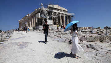 Οι Κινέζοι τώρα ανοίγουν παρτίδες και με τον ελληνικό τουρισμό 