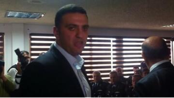 Κικίλιας στην Πάτρα: Ήρθα να δω μάχιμους, όχι αξιωματικούς (βίντεο)