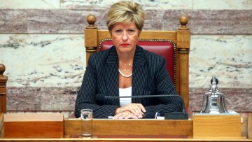 «Να αποφασίσουμε μόνοι μας για Πρόεδρο της Δημοκρατίας», λέει η βουλευτής Μαρία Κόλλια