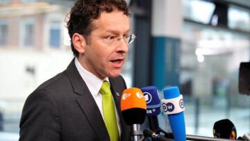 Ντάισελμπλουμ: «Δεν μπορώ να δώσω λύση στο γεγονός ότι οι αγορές δέχονται πιέσεις»