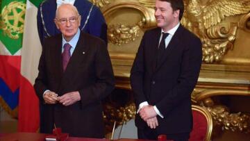 Bloomberg: Η Ιταλία ακολουθεί τα βήματα της Ελλάδας 