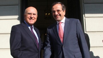 «Μυστικό» δείπνο πέντε ανεξάρτητων βουλευτών πριν την πρώτη ψηφοφορία