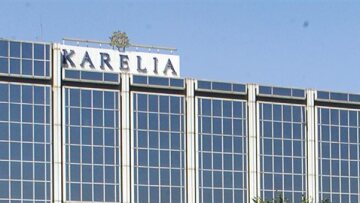 Ακόμα περισσότερες αυξήσεις και επιδόματα μοίρασε φέτος ο Καρέλιας!