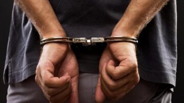 Πάτρα: Στα χέρια της Αστυνομίας για χρέος 50 ευρώ προς την εφορία!