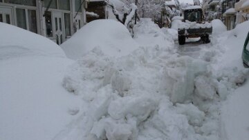 Κρήτη: Αποκλεισμένα χωριά και κτηνοτρόφοι από τα χιόνια