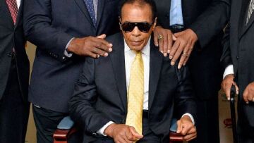 Εξιτήριο μετά από 18 ημέρες νοσηλείας για τον Μοχάμεντ Άλι