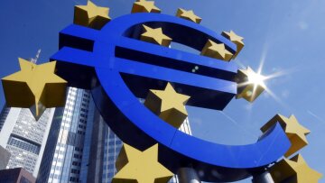 Ξεκάθαρο μήνυμα από ΕΚΤ: Χρηματοδότηση στις τράπεζες μόνο όσο υπάρχει πρόγραμμα