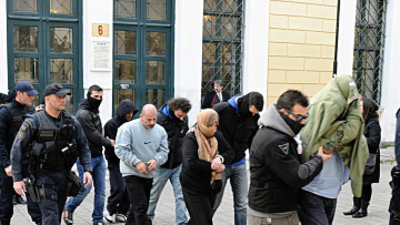Ελεύθεροι οι πρώτοι έξι κατηγορούμενοι για το κύκλωμα των εκβιαστών