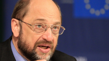 Σουλτς: Ο Τσίπρας θα πρέπει να κάνει συμβιβασμούς 