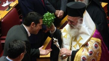 Economist: Εκκλησία και Κράτος στην Ελλάδα, μια ευγενής απόσταση