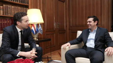 Μισή ώρα διήρκεσε η συνάντηση Τσίπρα - Ντάισελμπλουμ
