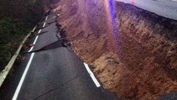 Κλειστή έως την Τρίτη η εθνική οδός Ιωαννίνων-Αθηνών στο ύψος του Τέροβου