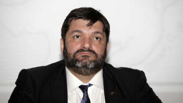 Επιμένει ο Φαήλος: Αν οι δανειστές υποχωρήσουν, τότε η ΝΔ θα πρέπει να απολογηθεί