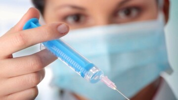 Μακραίνει η λίστα με τα θύματα: 31 οι νεκροί από τη γρίπη, 38 σε ΜΕΘ	    