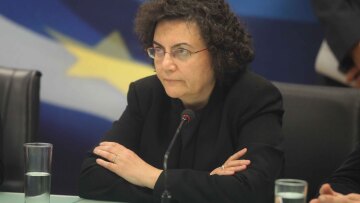 Βαλαβάνη: Ζητά τώρα από τα μέλη του ΤΑΙΠΕΔ να μείνουν στις θέσεις τους