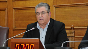 Κουτσούμπας: Η κυβέρνηση δεσμεύεται ήδη ότι θα υπογράψει «νέο πρόγραμμα αντιλαϊκών μεταρρυθμίσεων»