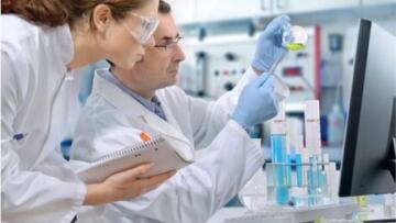 «Εμπλοκή» στο ΕΣΥ: Απολύθηκαν ειδικευόμενοι γιατροί από το «Αγλαϊα Κυριακού» και το «Ελπίς»