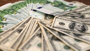 Κατέρρευσε το ευρώ μετά το «ναύαγιο» του Eurogroup