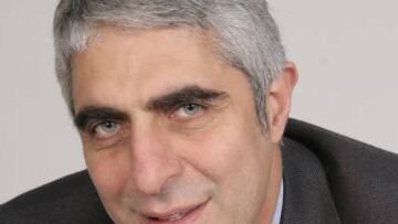 Στο γραφείο του Νίκου Κοτζιά ο ξάδερφος του πρωθυπουργού 