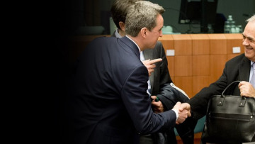 Η αλήθεια για την «αντικατάσταση» Βαρουφάκη από Δραγασάκη