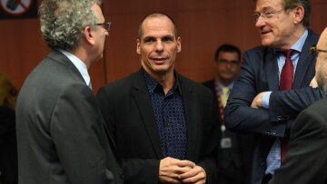 FT: Σε Βρυξέλλες και Αθήνα ξεκινούν την Τετάρτη οι διαπραγματεύσεις