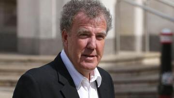 Το BBC απομάκρυνε τον Jeremy Clarkson από το Top Gear