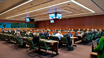 Αθήνα-δανειστές σε πορεία σύγκρουσης: Στον αέρα η συμφωνία της «20ής Φλεβάρη»