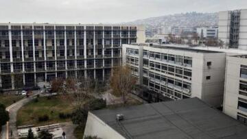 Επεισόδια και τραυματίες στο κτήριο Διοίκησης του ΑΠΘ